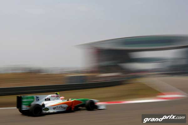 F1 teams firm up test line-ups