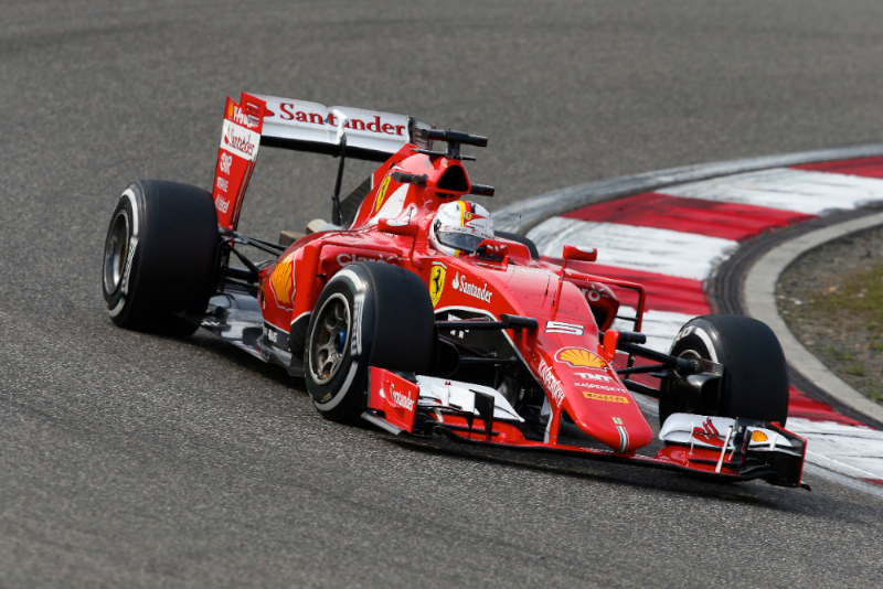 Ferrari plays down title hopes