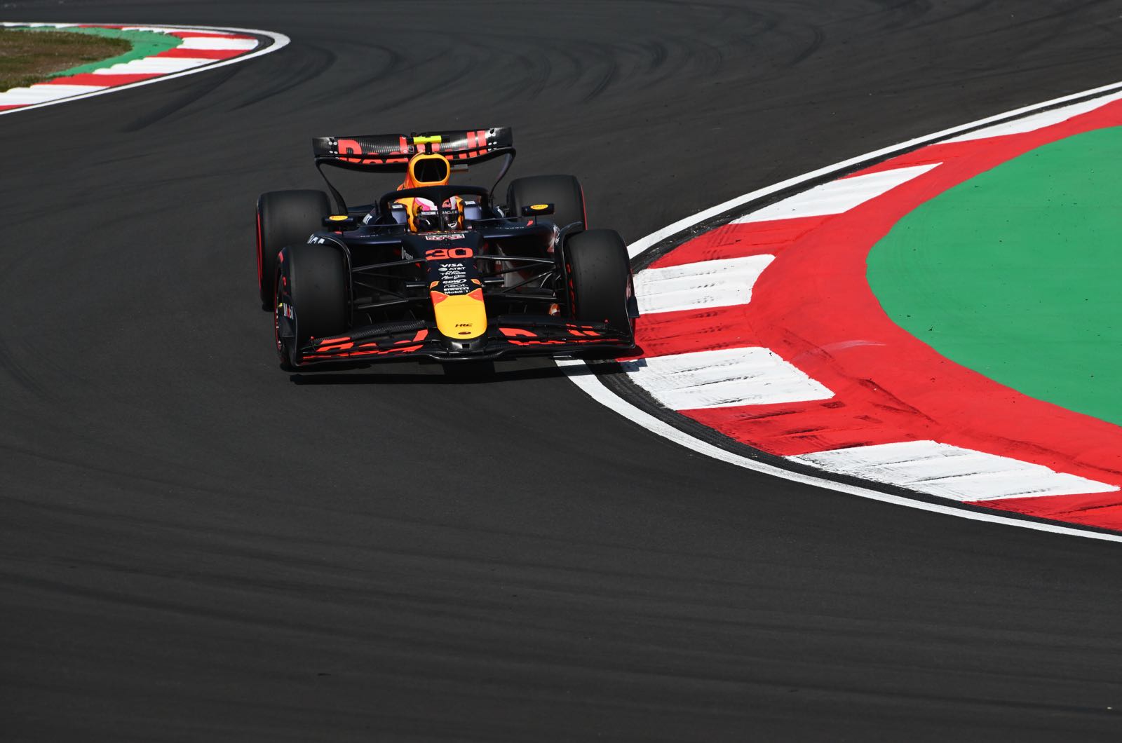Red Bull pinning hopes on early car upgrade