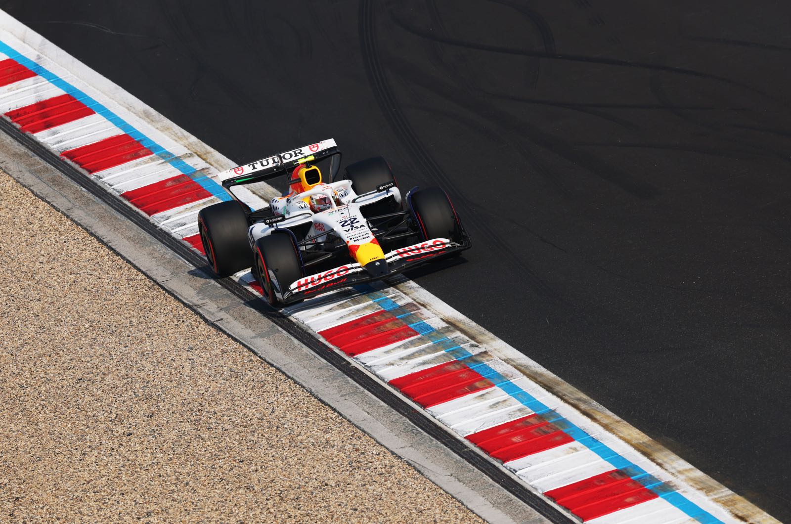 Tsunoda to race Red Bull at Suzuka?