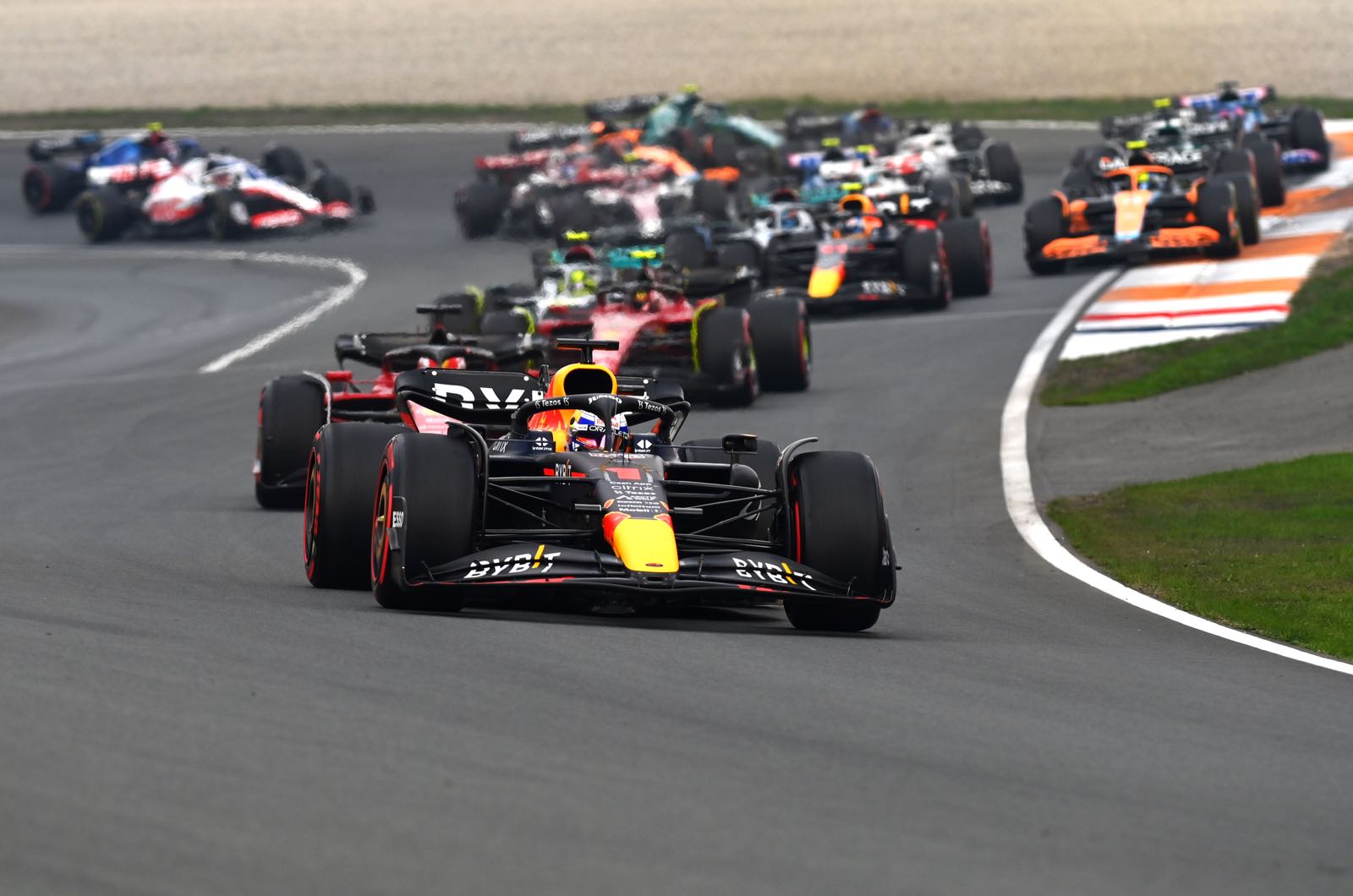 FIA confirms F1 door still open for Porsche