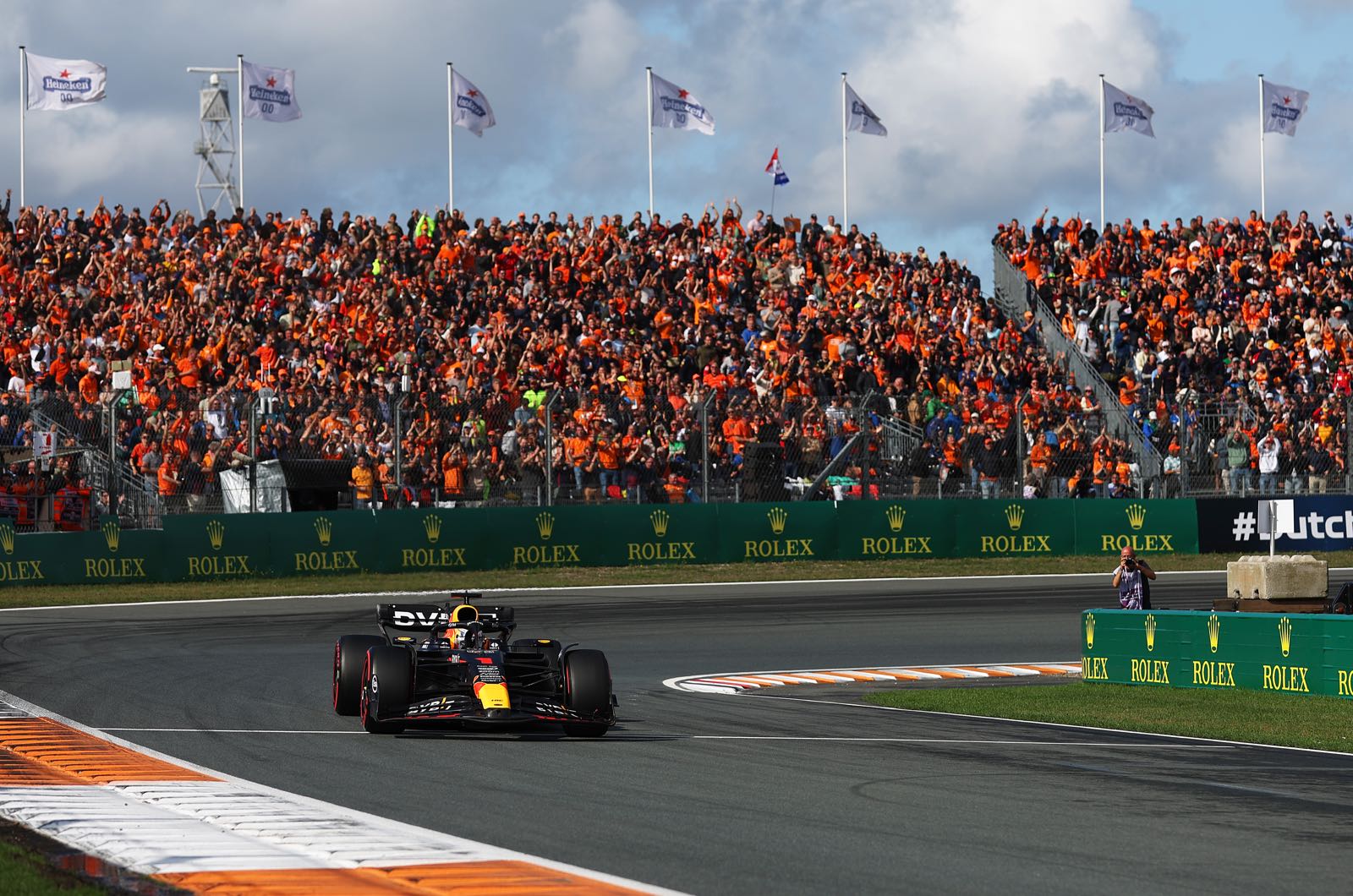 F1 upgrades underway at cramped Zandvoort
