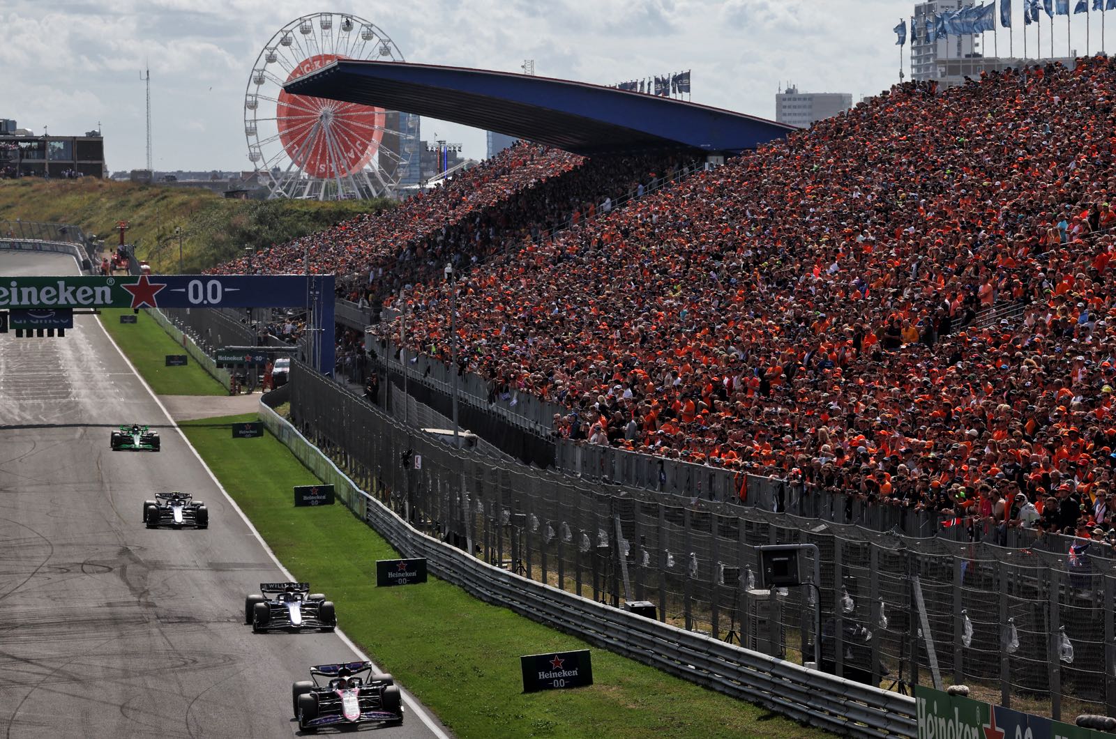 Politicians listening to Dutch GP money problems