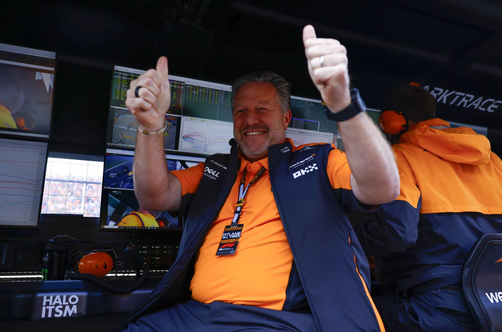 Brown defends McLaren stance as Verstappen looms