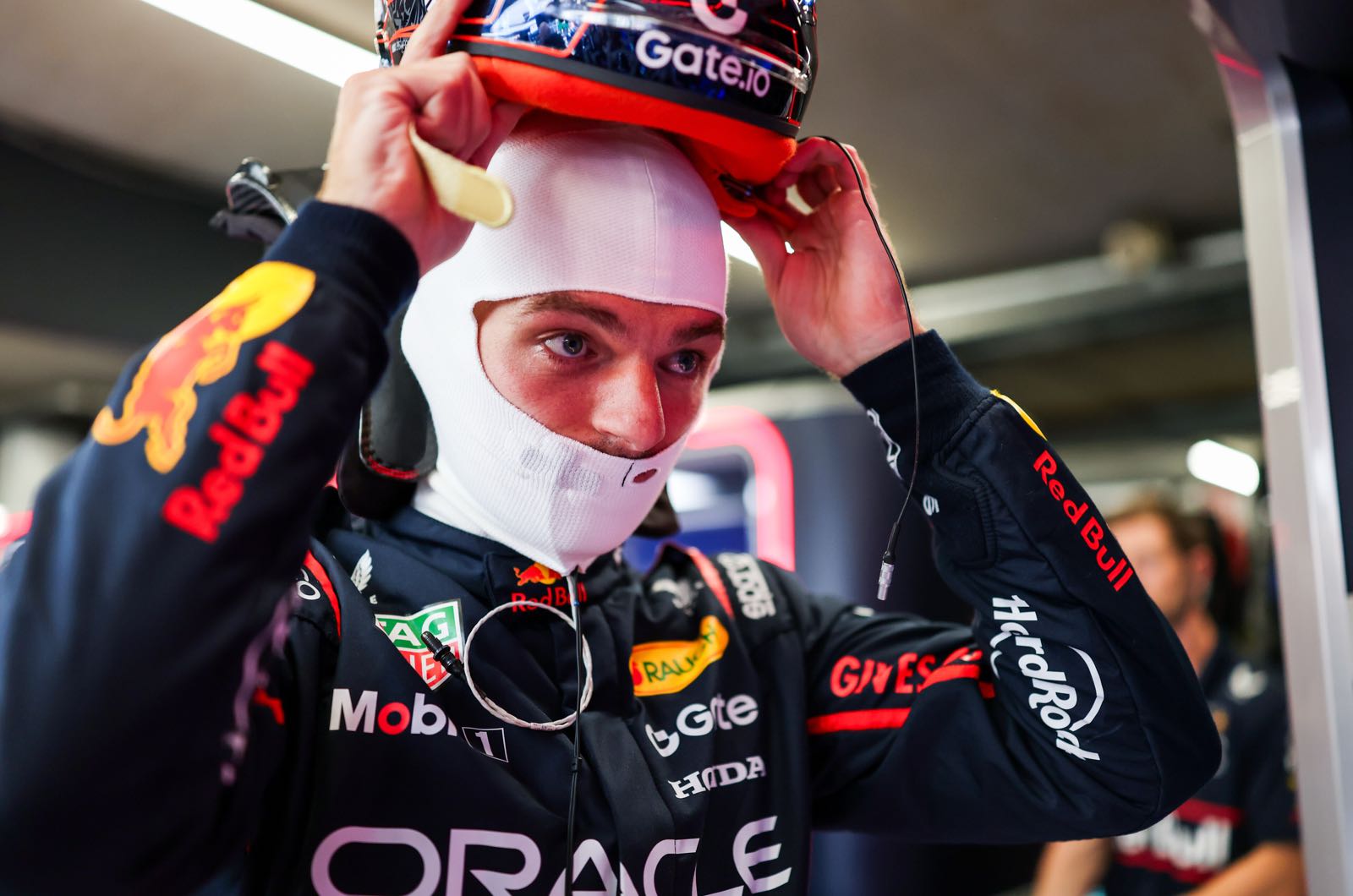 Verstappen reaffirms Red Bull loyalty