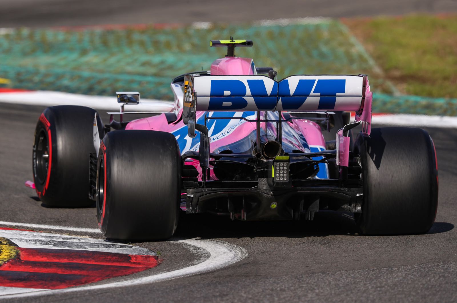 Racing Point already using 2020 Mercedes suspension