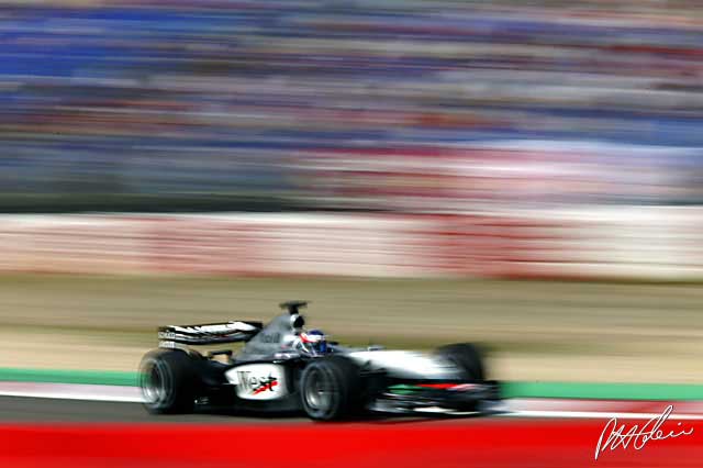 Qualifying Report - Raikkonen fastest in dry-wet qualifying
