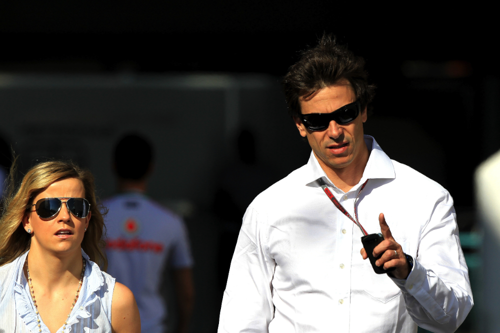 Toto Wolff leaves Williams to join Mercedes