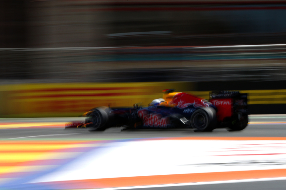 Red Bull takes solace in Valencia speed