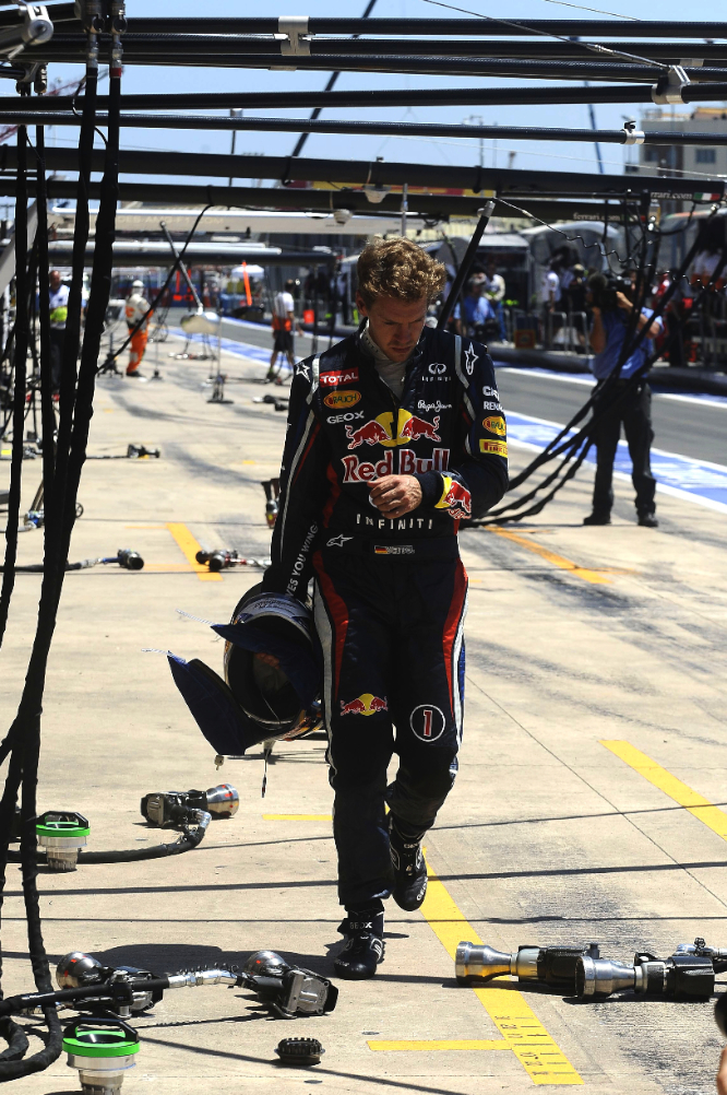 Alternator problems stop Vettel and Grosjean