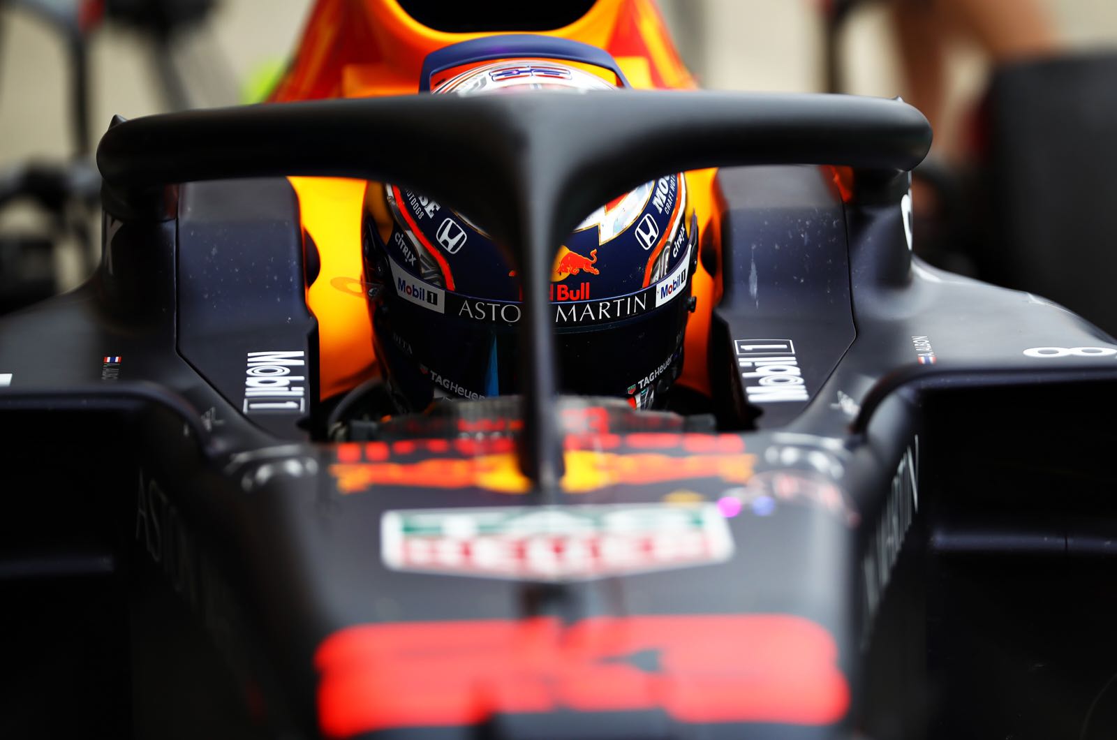 Albon's confidence now below zero says Doornbos