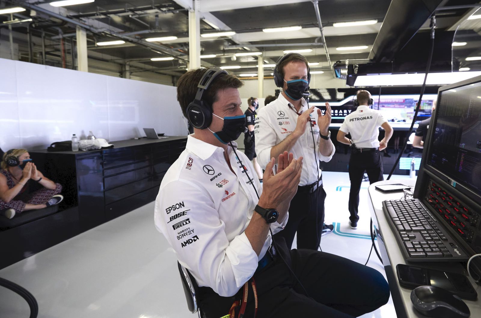 Sources say Daimler unhappy with Wolff