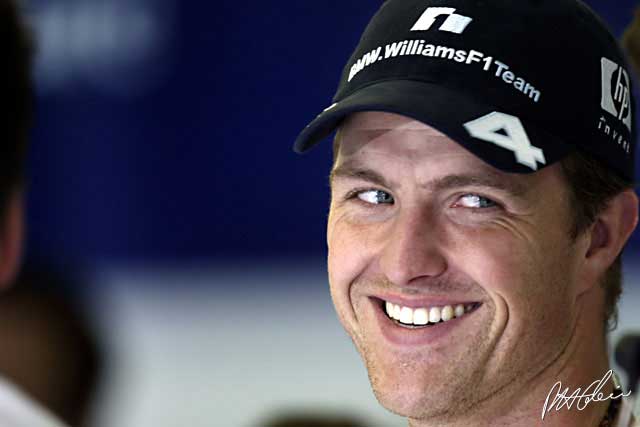 Ralf Schumacher leaves Jeddah after attack
