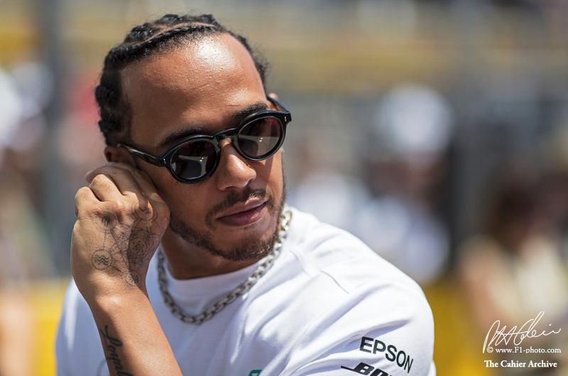 Hamilton takes back comments about Wolff for CEO