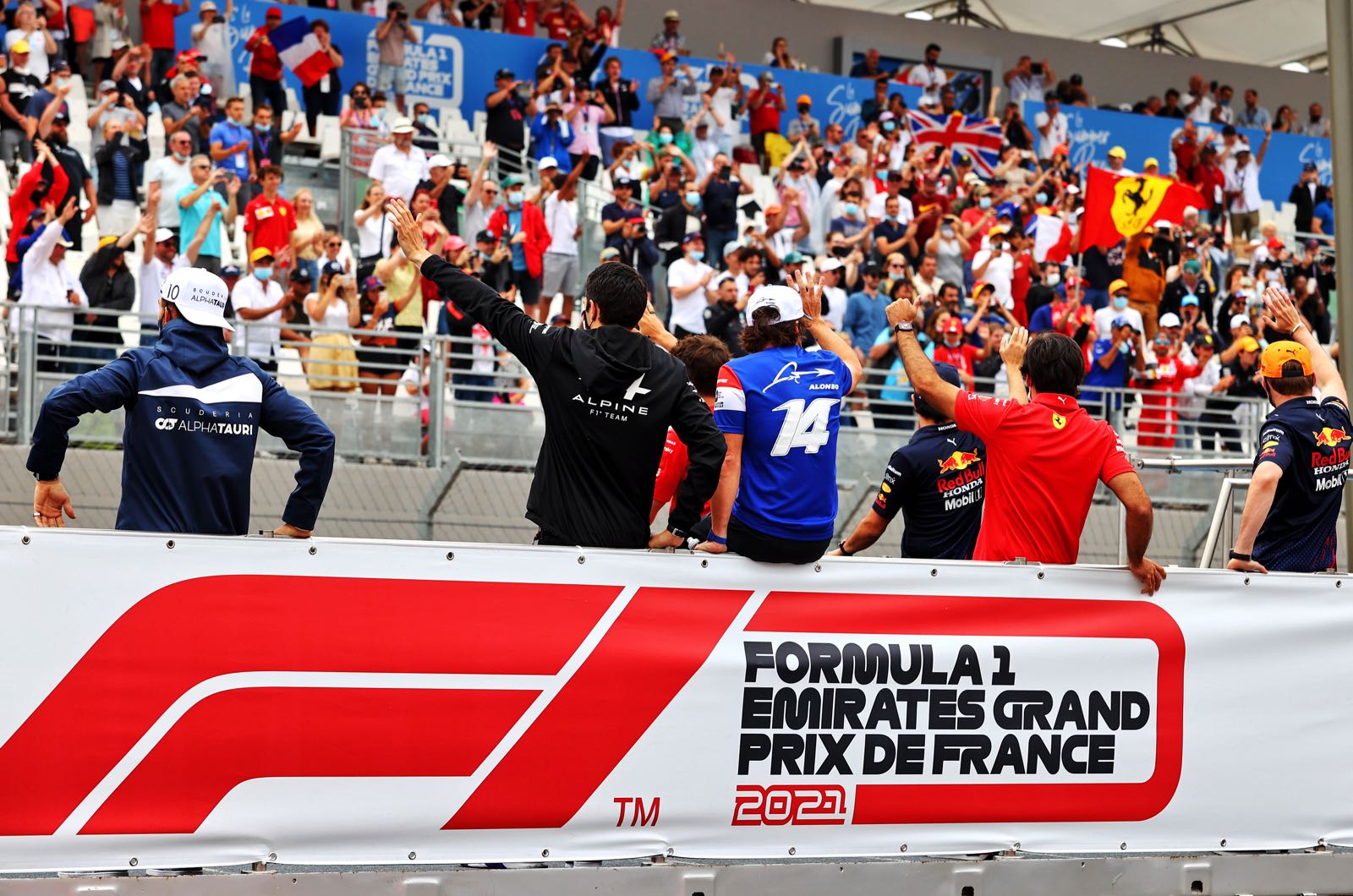 F1 system to allow mass crowds works says Marko