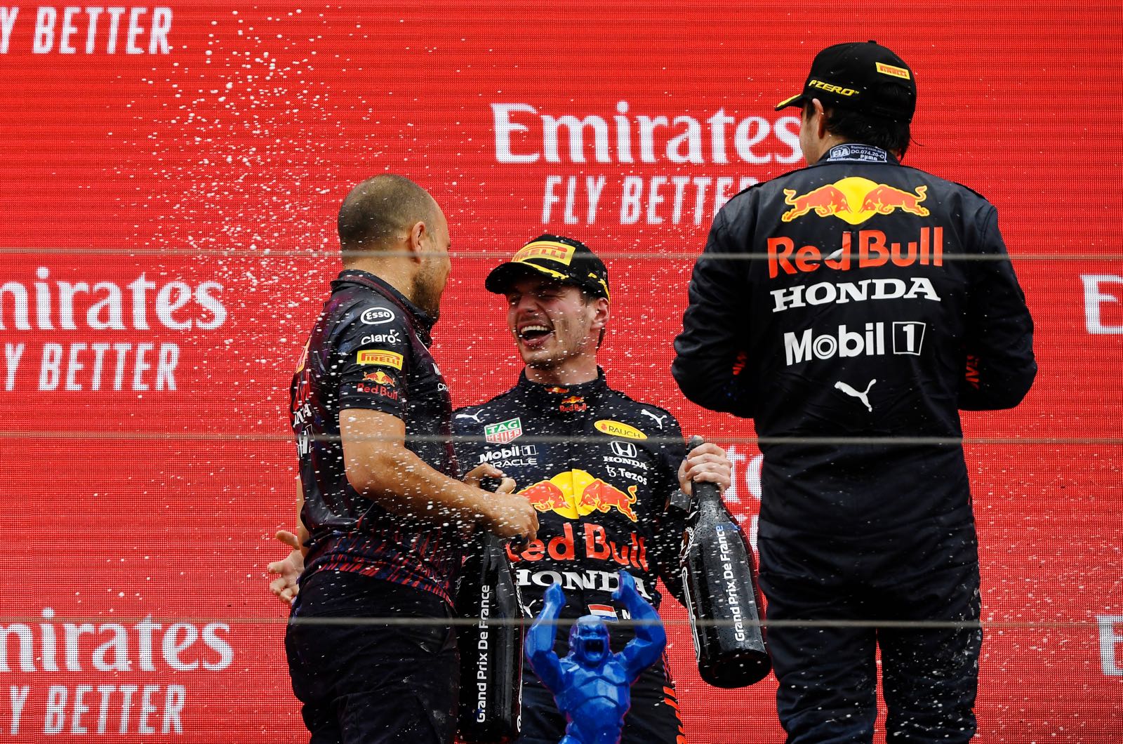 Red Bull 2022 driver lineup firmer than Mercedes