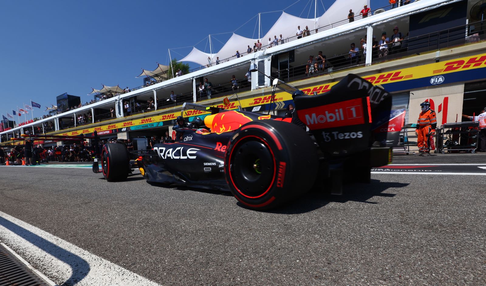Red Bull admits F1 discussions with Porsche