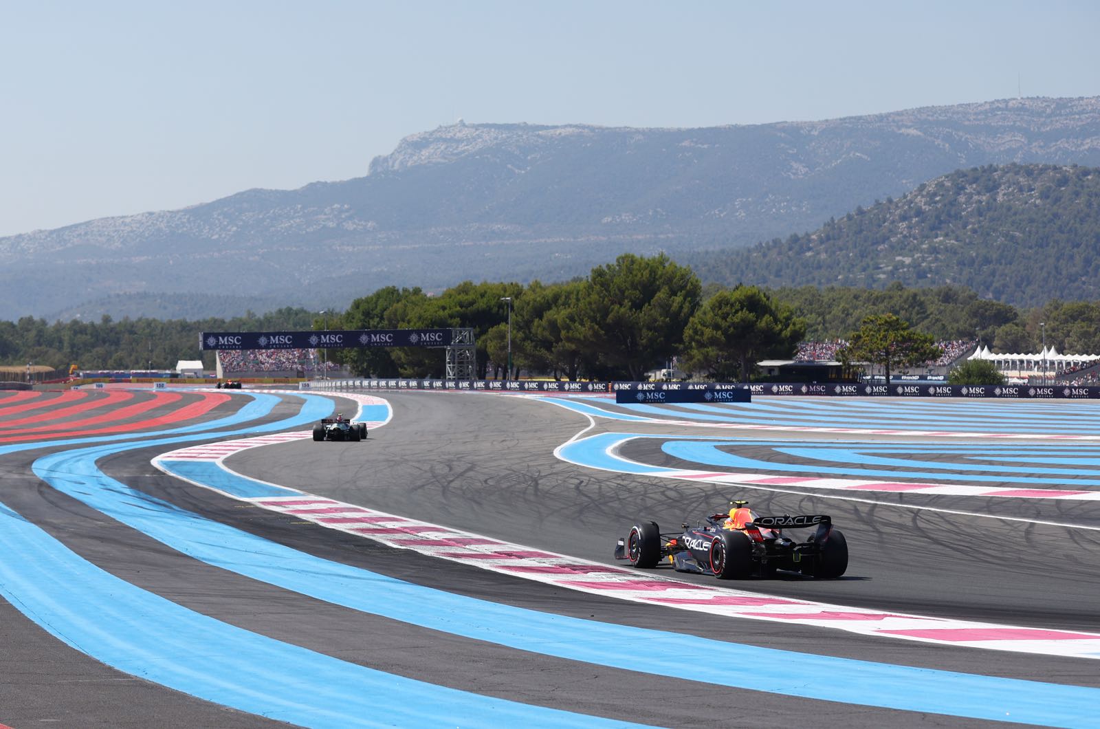 Filings show Porsche buying into Red Bull