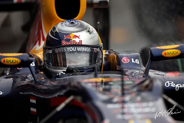 Qualifying Report - Vettel takes pole position for home race