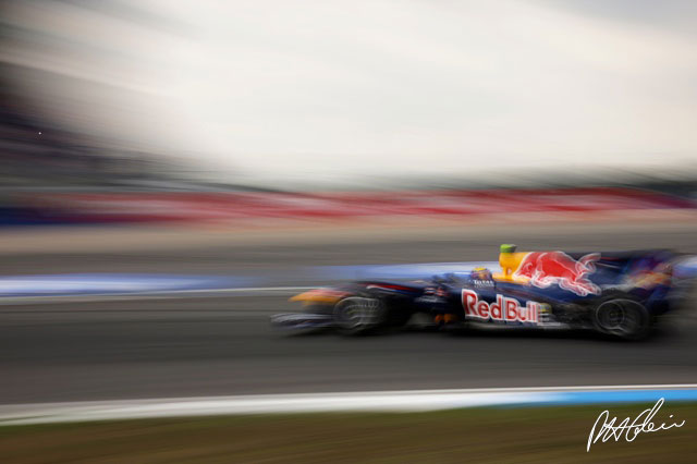 Practice 1 Report - Red Bull a second clear in first Hungary session