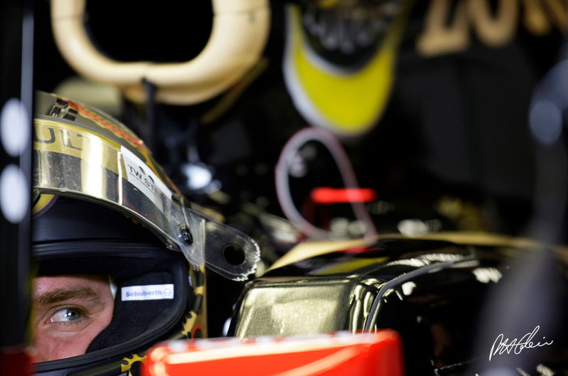 Heidfeld takes legal action