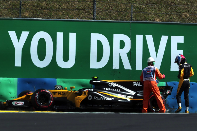 Palmer says Kubica no threat for 2017