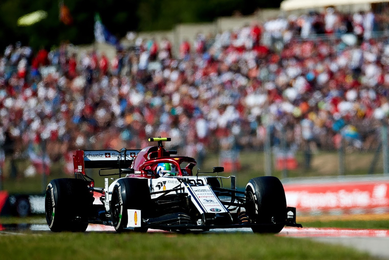 Giovinazzi joins Leclerc for virtual GP