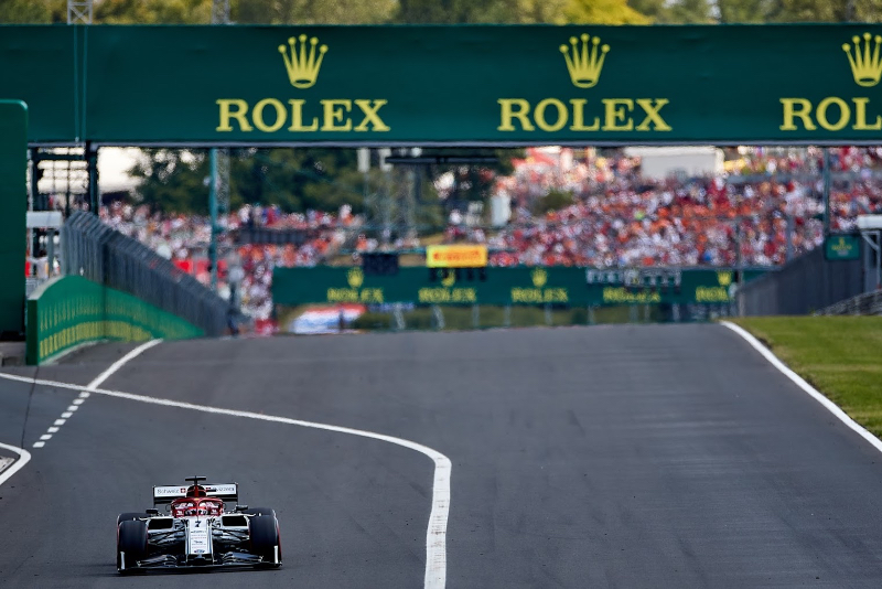 Raikkonen drives without instructions