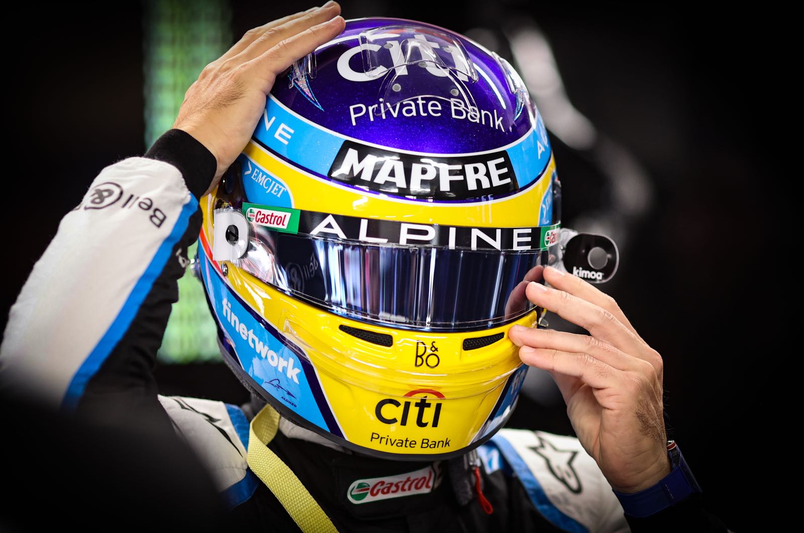 Alpine confirms Alonso to race in 2022