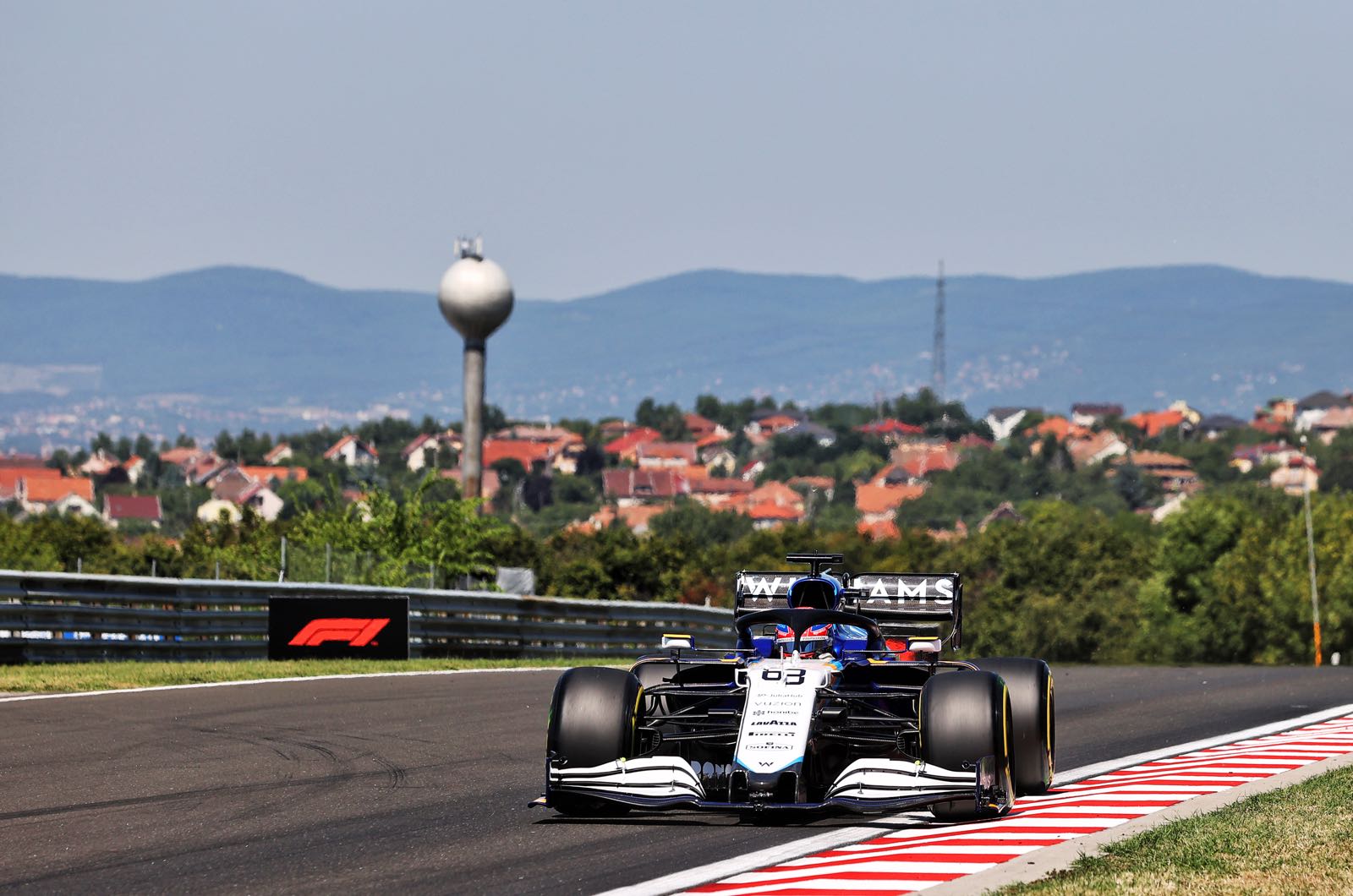 Russell's Mercedes move is clear says Ralf