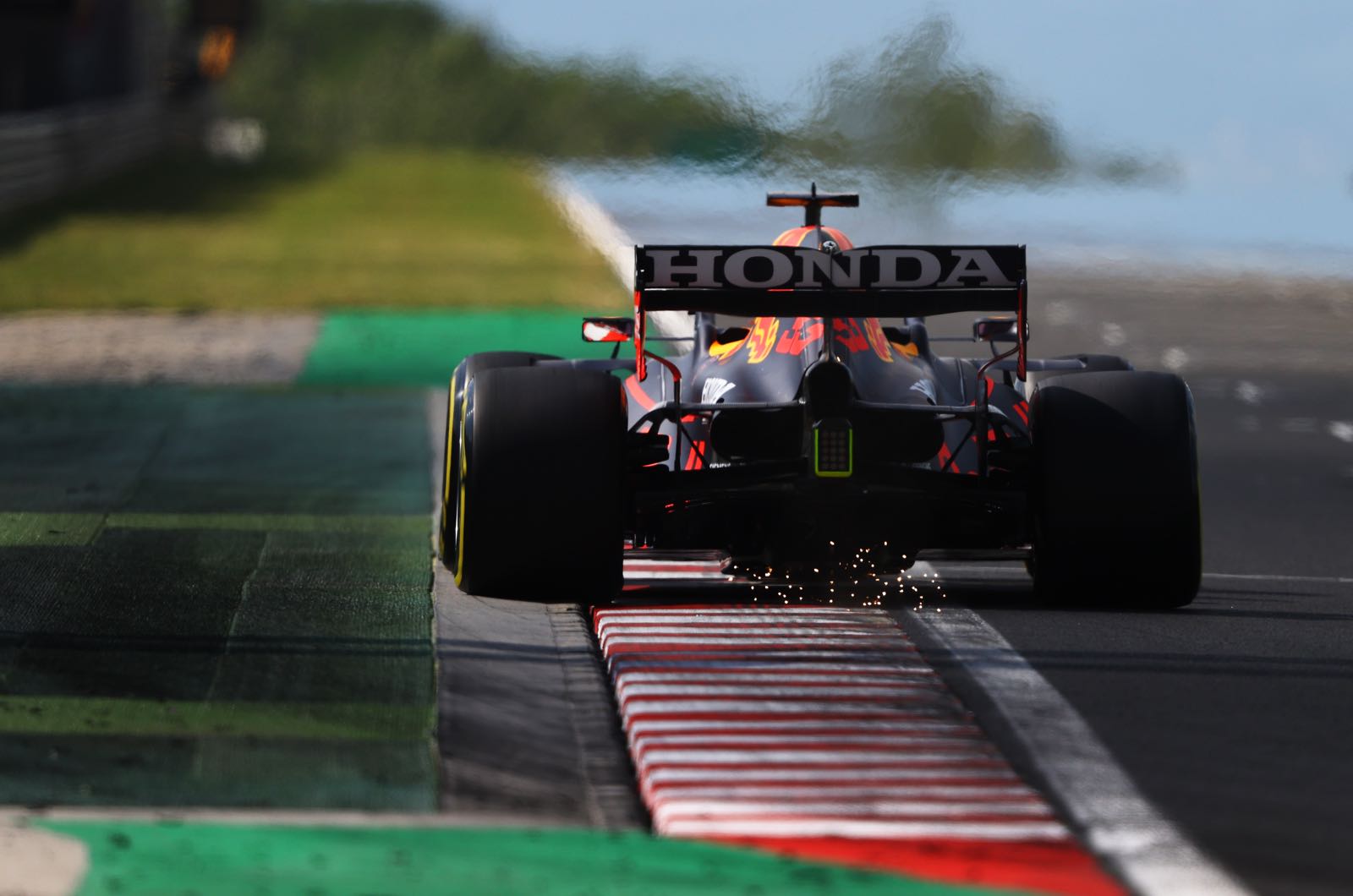 2021 pendulum swinging away from Red Bull says Glock