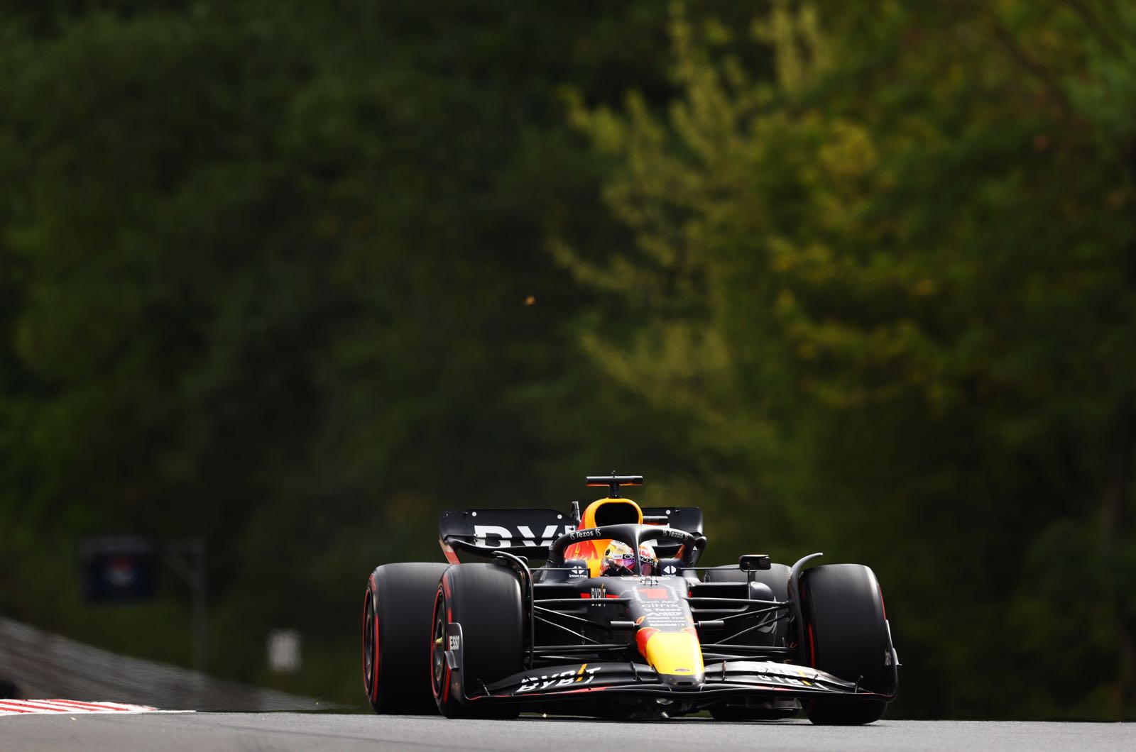 Engine parts change for Verstappen in Hungary