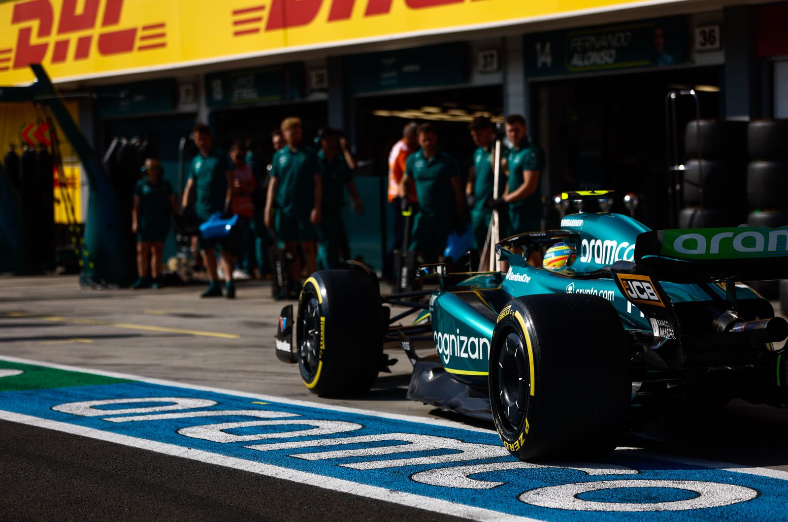 Pirelli denies new tyres causing Aston Martin slump