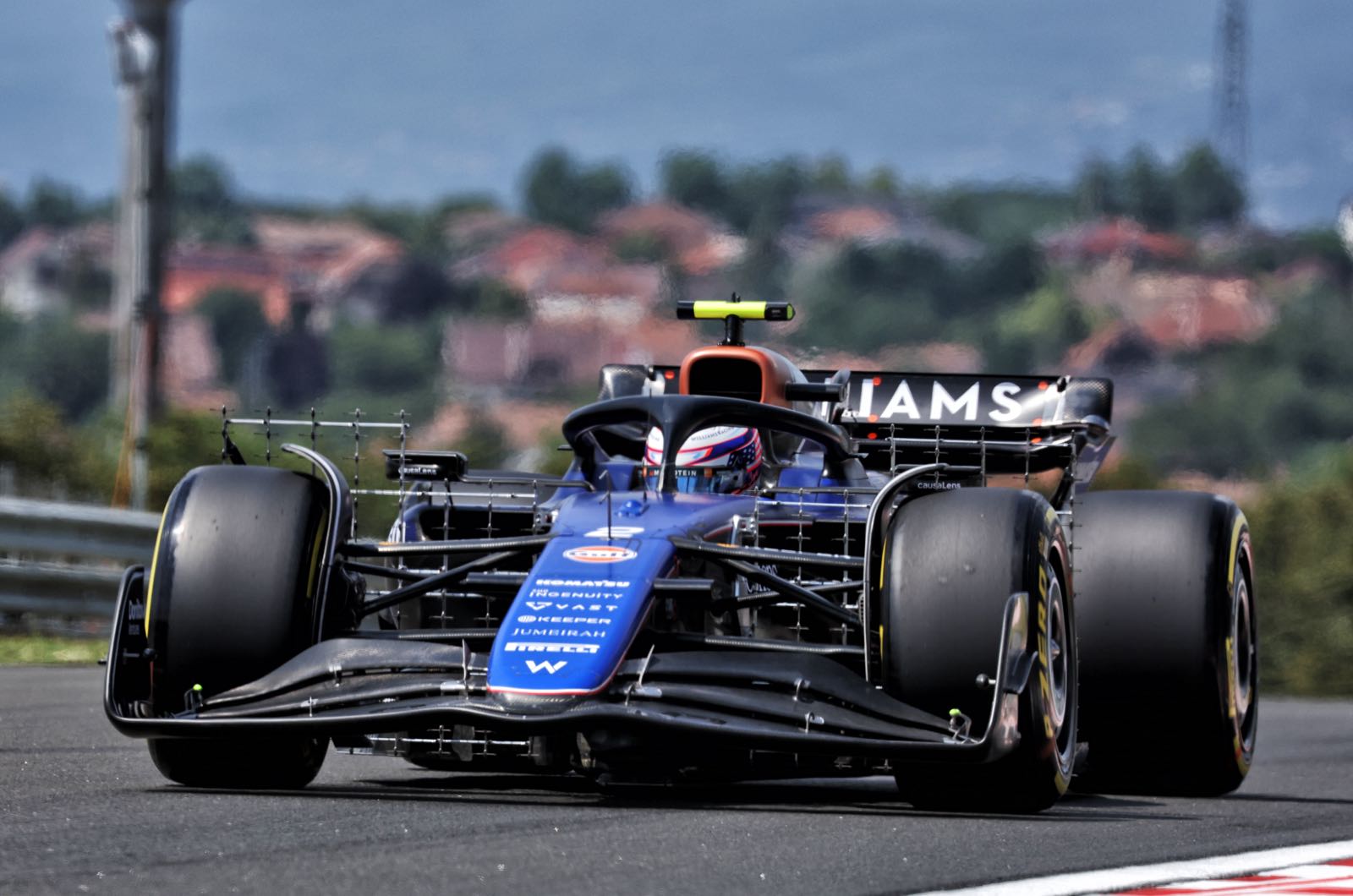 Endangered Logan Sargeant slams former F1 driver