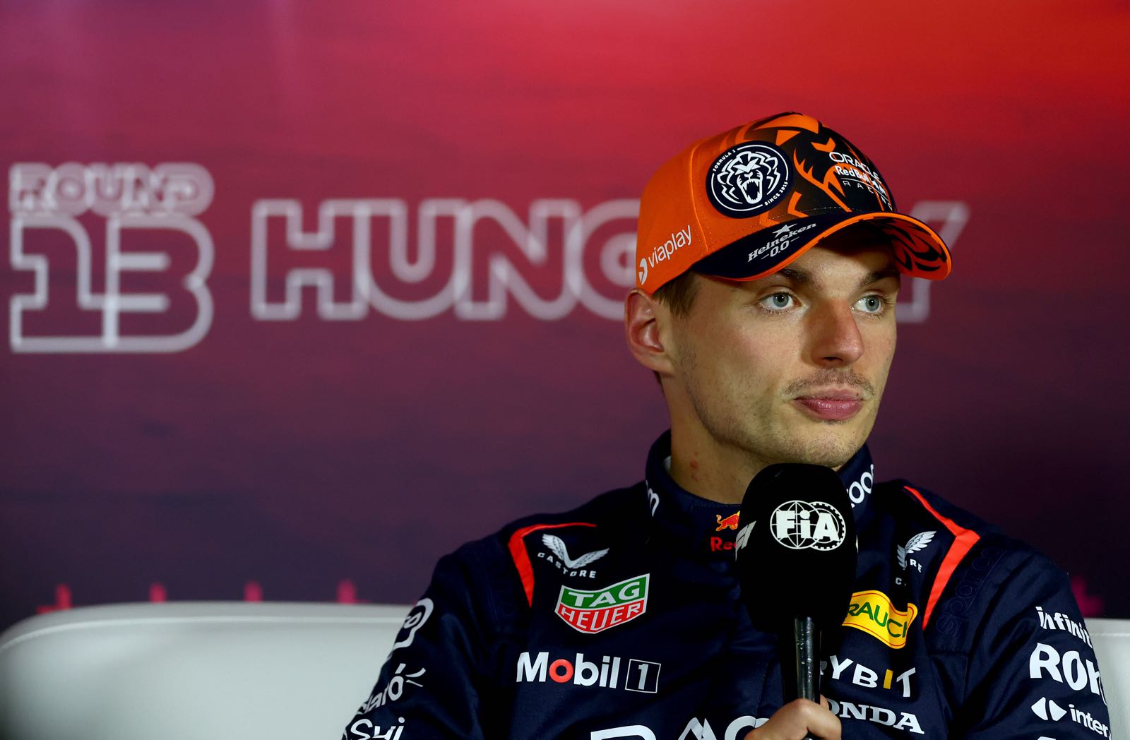Verstappen tells flailing Red Bull team to wake up