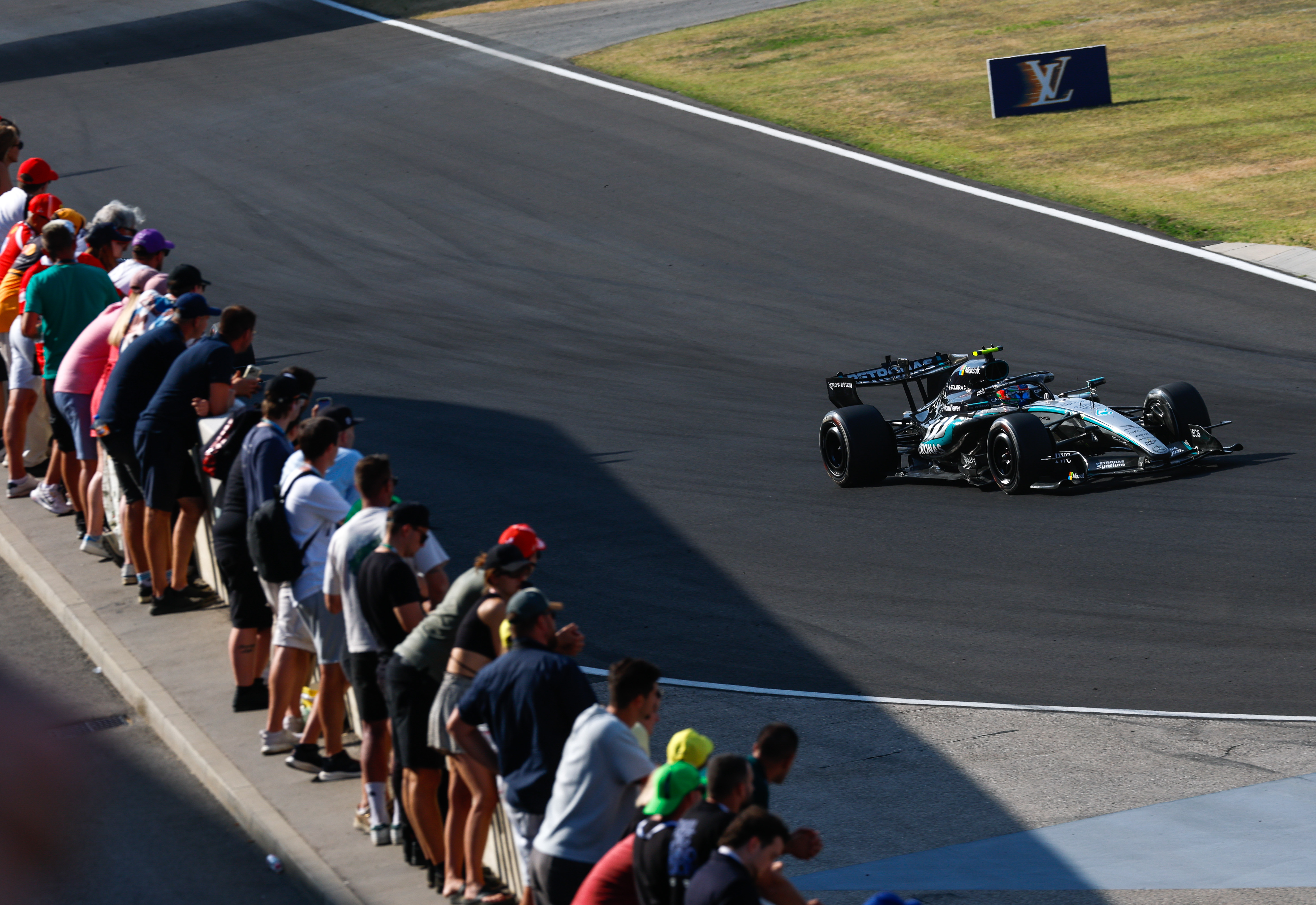 Czech president works as accredited F1 photographer