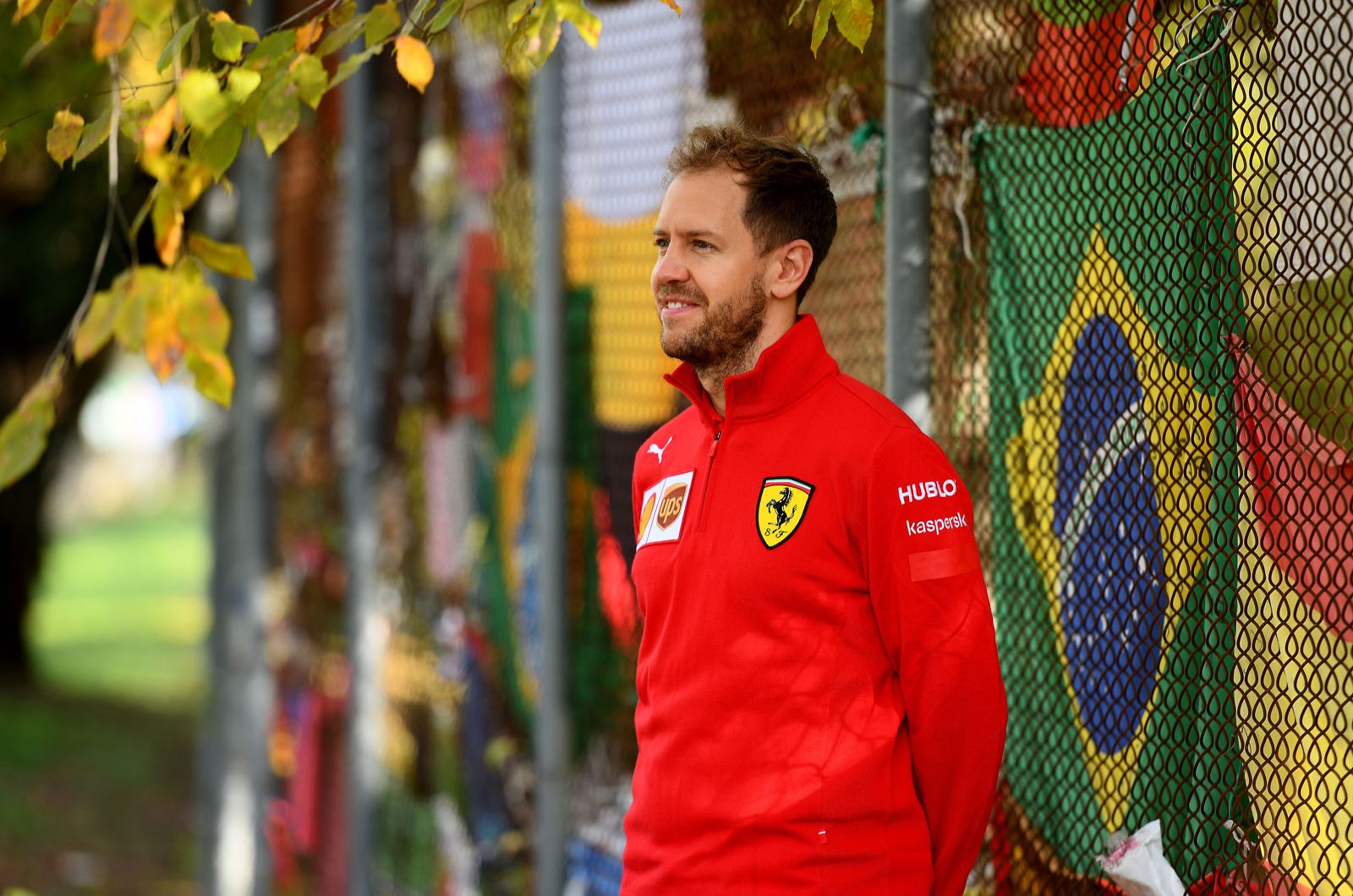 Vettel admits Ecclestone contract advice