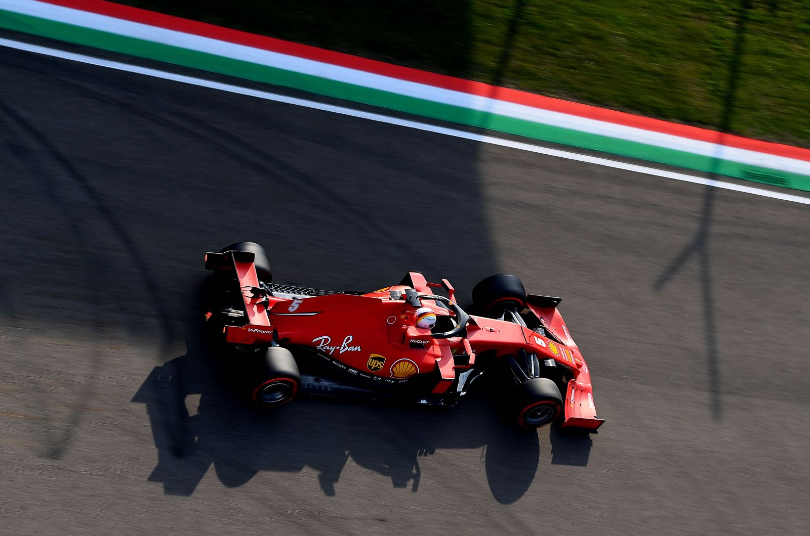 Vettel wouldn't say no to Mercedes