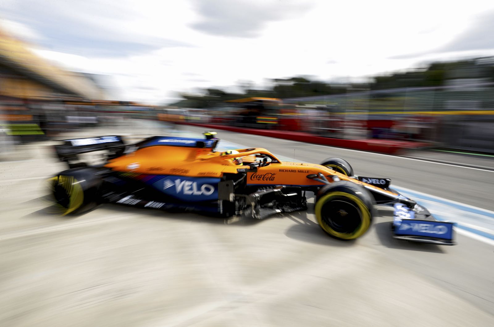 Brown hits out at F1 team affiliations