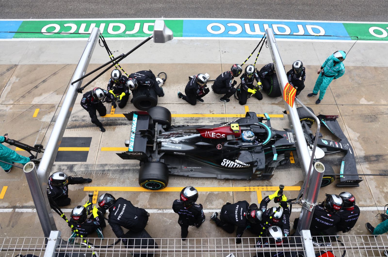 Wolff, Bottas slam Russell's crash theory