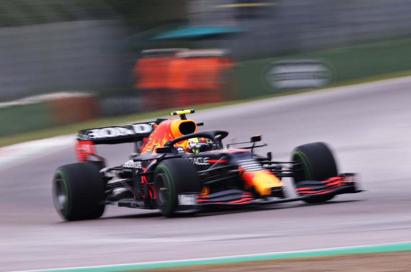  Bull calm amid new flexible wing saga