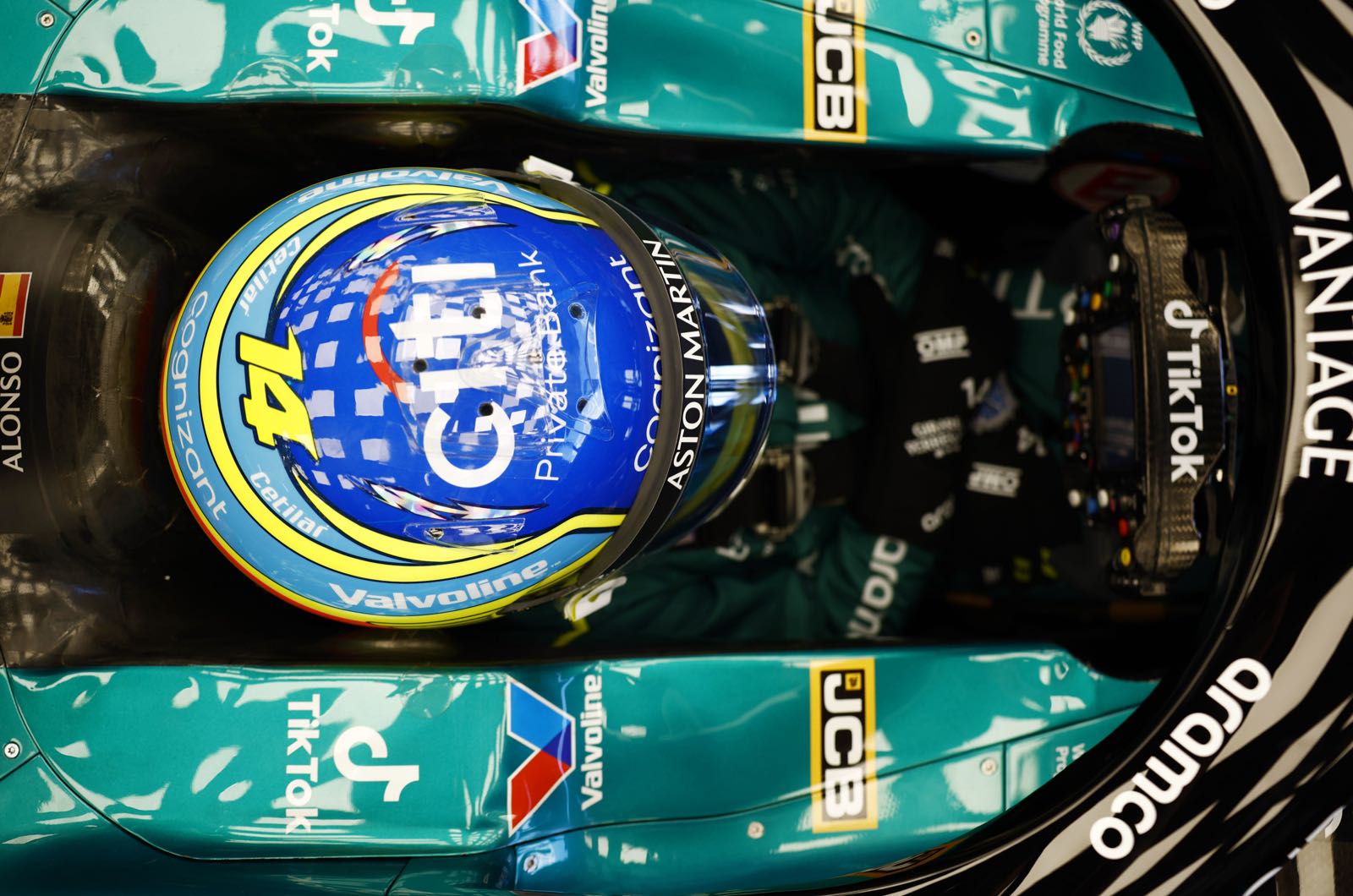 Alonso's advisor says Aston Martin going backwards