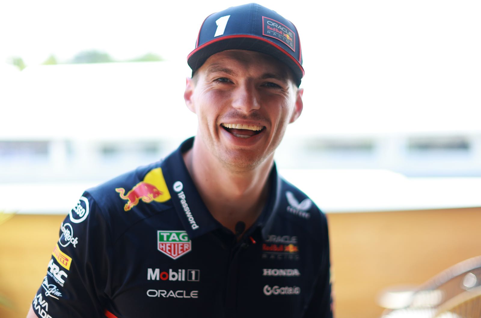 Verstappen warns rival bosses about F1 future talks