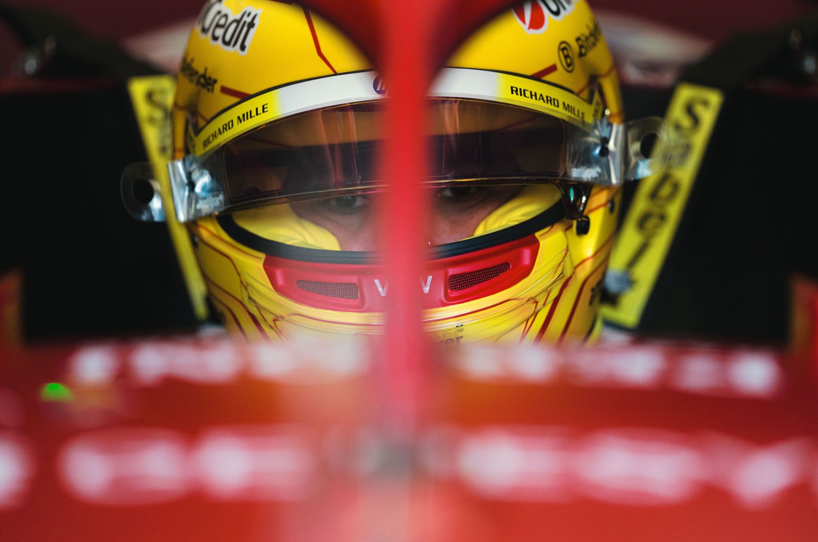 Friday Report - Leclerc tops chaotic practice 2