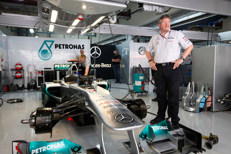 Brawn defends Mercedes DRS
