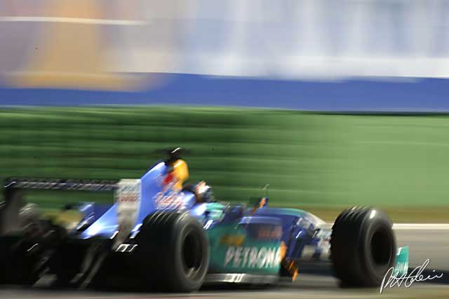 More F1 for Credit Suisse