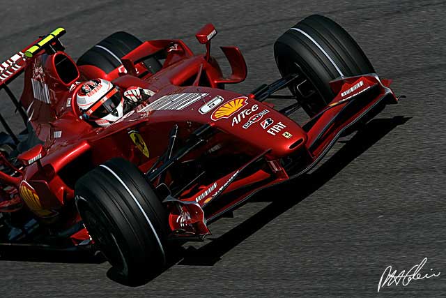Practice 1 Report - Raikkonen tops the timesheets