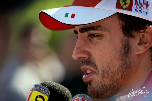 Alonso is wary of Schumacher
