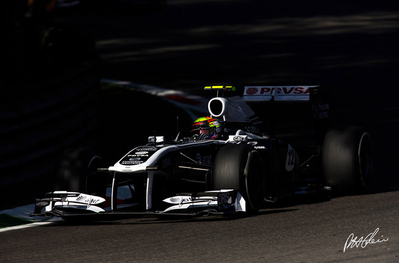 Maldonado confirmed at Williams, Bottas joins as reserve driver