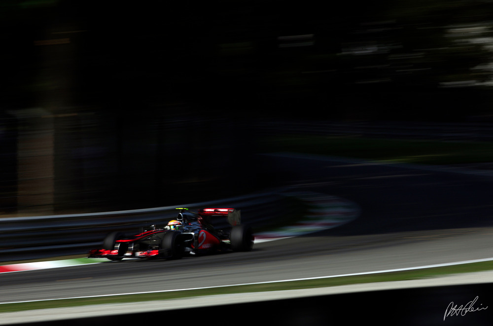 Qualifying Report - All McLaren front row at Monza